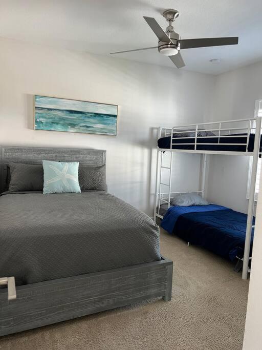 Luxurious Modern Townhouse Right Across Beach!! Table Tennis St. Pete Beach Exteriör bild